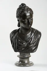 Byste av fru Martha Swinburne