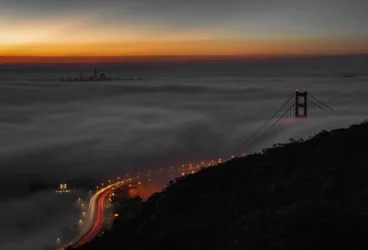 Golden Gate-broen – en tåkete natt