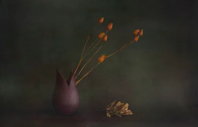 Stemningsfull botanisk vase