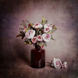 Rosa blomsterstilleben