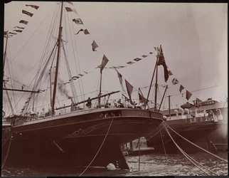 S.S. "Umbria" ved kaien, ca. 1897