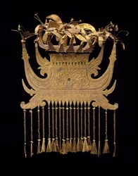 Hodeplagg, sent 1800-begynnelse av 1900-tallet (gull og gullfolie)