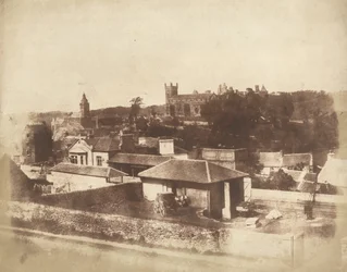 Linlithgow, fra jernbanestasjonen, med rådhuset, St. Michaels kirke og palasset, 1843–1847 (bilde)
