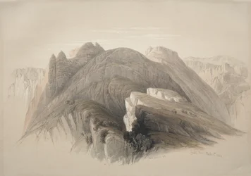 Gebil Hor. Mount Hor, fra klippene som omkranser Petra