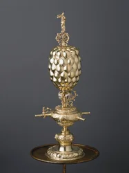 Pakkeforgylt trickdrikkebeger, ca.1630