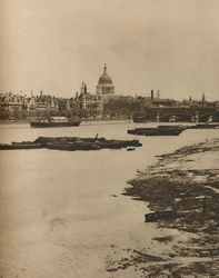 Embankment og Blackfriars fra South End of Waterloo Bridge, c1935.