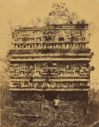 Chichen-Itza: Høyre fløy av nonnepalasset