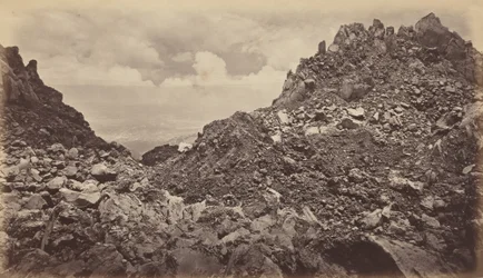 Quezaltenango fra krateret til en vulkan, 1877.