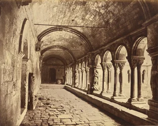 Arles. Klostergården i Saint-Trophime