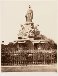 Nîmes, fontene