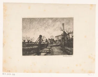 Sti med bru langs en grøft