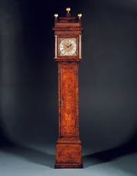 Queen Anne langhusklokke, nr. 463