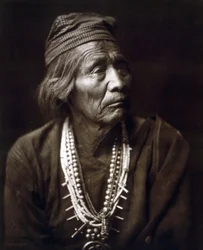 Nesjaja Hatli, indisk, Navaho, ca. 1904, foto av Edward S. Curtis