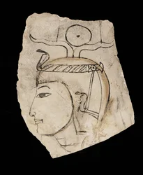 Ostrakon med portrett av farao Amenhotep I, æret beskytter av håndverkerne i Deir el Medina …