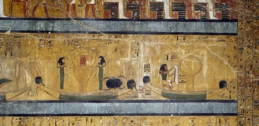 Båter med søstre, gudinner og skarabee, gud med strutsefjær og måne på boks, freskomaleri fra store Hypostyle Hall of Tomb of Seti I, Valley of Kings, Luxor, Theben (Unesco Unesco