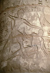 Ramses holder sine asiatiske fiender i håret mens han forbereder seg på å drepe dem, relieff, Seti I-tempelet, Kanais, Egypt, egyptisk sivilisasjon, Det nye riket, 19. dynasti (bilde)