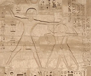Scene for massakren av fiender, Horus-tempelet, Edfu