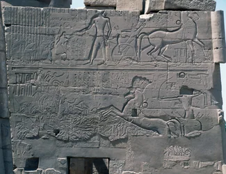 Seti I sin kamp mot Palestina, lettelse, østlige yttervegg av Great Hypostyle Hall, Karnak tempelkompleks (Unescos verdensarvliste