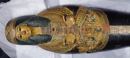 Innerlokket til mumien til Nesyamun, muligens funnet i Deir El-Bahri, New Kingdom, ca. 1100 f.Kr. (malt tre) (detalj av 308052)
