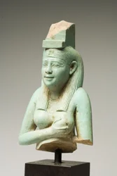 Fragment av Isis, sen dynastisk periode (fajanse) (se også 270350)