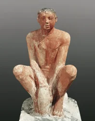 Egyptisk sivilisasjon, malt kalksteinsstatue som viser en mann som former leire, fra Saqqara, Egypt, ca. 2465, 5. århundre f.Kr.