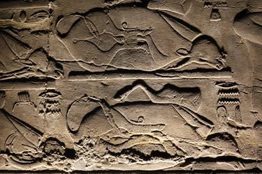 Luxor-tempelet: Ofrede kyr (relieff)