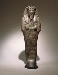Ushabti fra Senkamanseken, fra Etiopia (grå kalkstein)