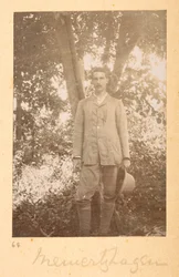 Portrett av Richard Meinertzhagen av Bailey, i indiske fotografier av F.M. Bailey 1900-03 (sepia-bilde)