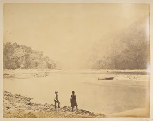 Teestaen på Bheerkotee.  Utsikt over Darjeeling. 1870-tallet