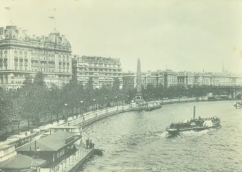 Victoria Embankment, Westminster LB: ser nordover fra Hungerford Bridge, 1895
