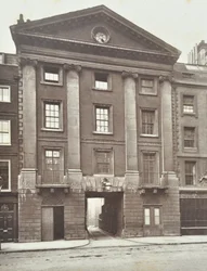Utsikt over Middle Temple Gate House, London, 1885