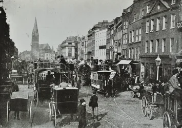 Whitechapel High Street, med utsikt mot øst, 1890