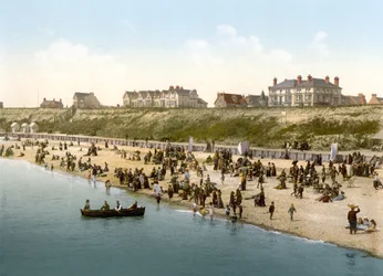 Klipper og strand, Clacton-on-sea (håndfarget bilde)