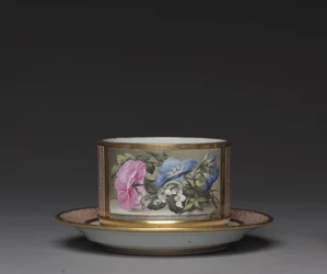 Fat, laget av Worcester Porcelain Factory, ca. 1810