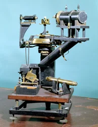 Ioniseringsspektroskop som tilhørte William Henry Bragg (1862-1942), 1920-tallet