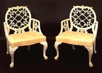 Par malte og utskårne lenestoler, George III, sent på 1700-tallet