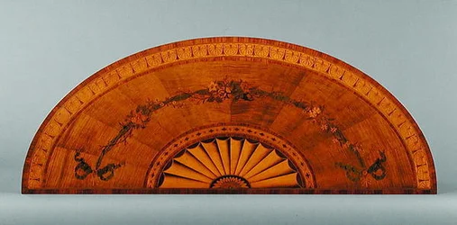 Topp på et Demi-Lune-bord, ca. 1775 (innlagt hare og sateng) (se også 222396)