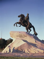 Rytterstatue av Peter den store i St. Petersburg, 1766-1782