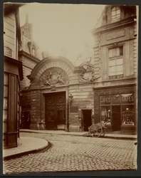 Inngang til et privat palé, Rue Vieille du Temple 47