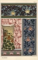 Akeleieblomst, Aquilegia vulgaris, i mønster til tapet, stoff og vase
