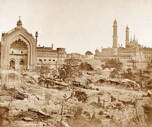 Room-i-darwazar eller Konstantinopelporten, Lucknow