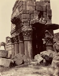 Detaljer av søylekapitelene i Jupitertempelet - Baalbek