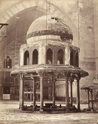 Avvaskingsfontenen, i moskeen til Sultan Hassan, i Kairo, Egypt