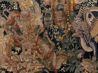 flamsk billedvev. Landskap med pergola og store beist, med 2 søyler. Atelier i Oudenaarde. 319x508 cm. Inv 0023. 1600-tallet.