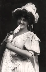 Marie Studholme 1875-1930, engelsk skuespillerinne, 1900-tallet.