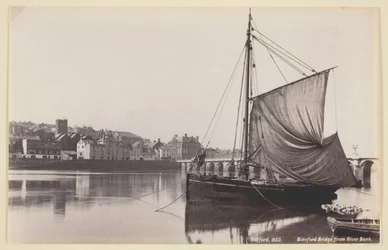 Bideford-broen fra elvebredden