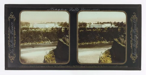 Sommer Niagara Falls, The Clifton House fra Ferry House A.Y