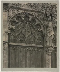 Bourges katedral: Crypt Under Nave