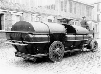 Lukket bilvogn for transport av husholdningsavfall, 1912