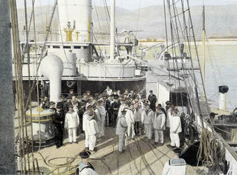 Fransk marine, slutten av 1800-tallet: Lønningslisten, utdeling av brev - Bibl. des Arts deco.
